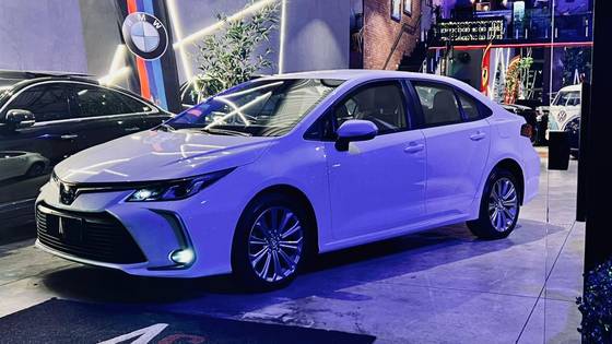 TOYOTA COROLLA 2023