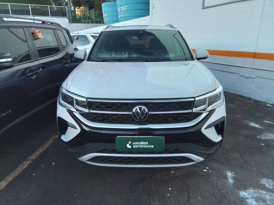 VOLKSWAGEN TAOS 2023