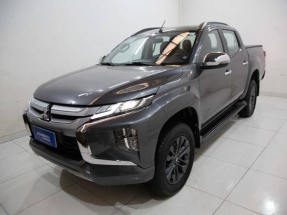 MITSUBISHI L200 TRITON 2025