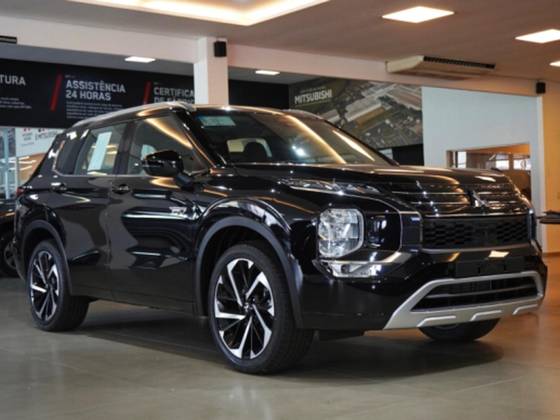 MITSUBISHI OUTLANDER 2026