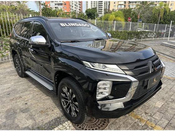 MITSUBISHI PAJERO SPORT 2021
