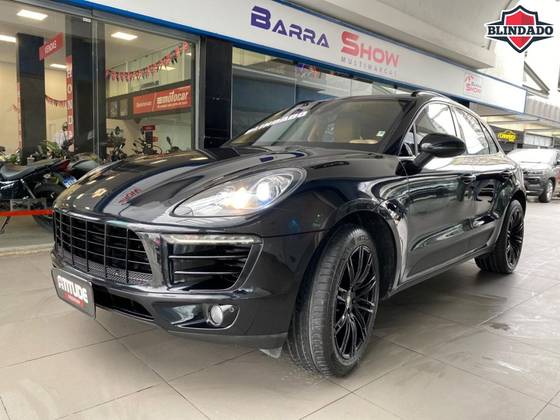 PORSCHE MACAN 2015