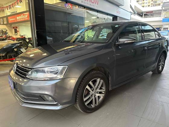 VOLKSWAGEN JETTA 2016
