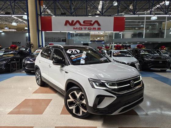 VOLKSWAGEN TAOS 2024