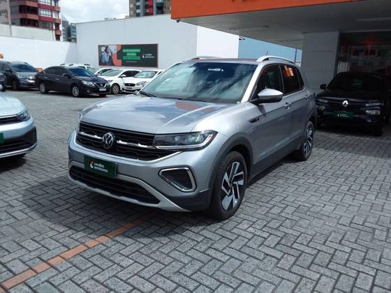 VOLKSWAGEN T-CROSS 2025