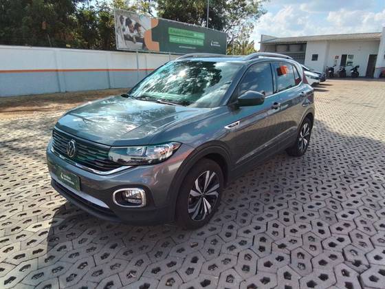 VOLKSWAGEN T-CROSS 2024