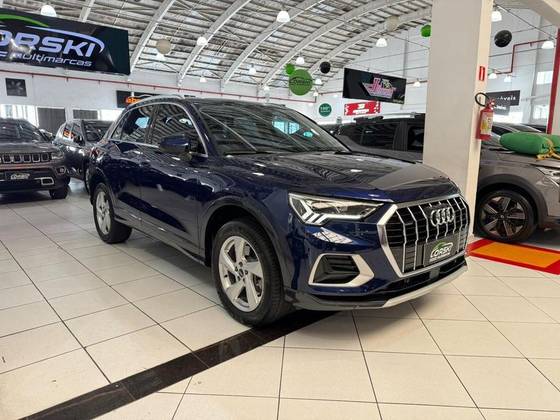 AUDI Q3 2023