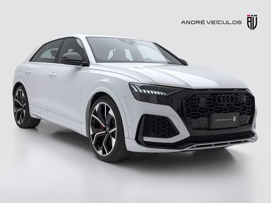 AUDI RS Q8 2021