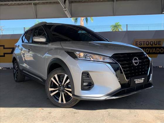 NISSAN KICKS 2024