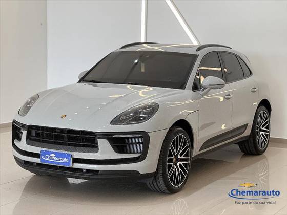PORSCHE MACAN 2024