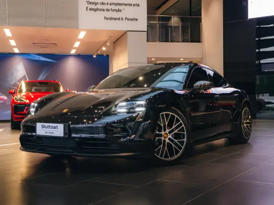 PORSCHE TAYCAN 2024