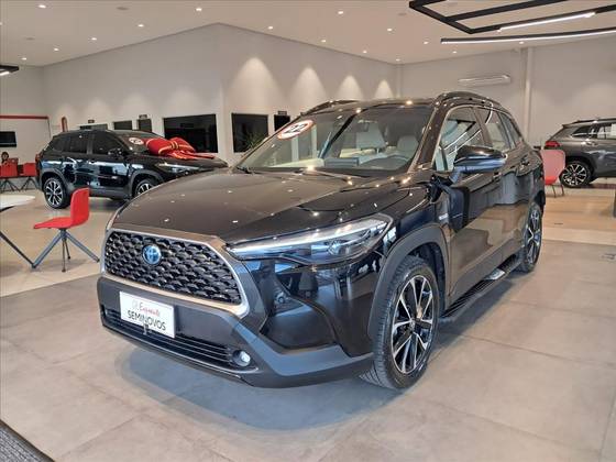 TOYOTA COROLLA CROSS 2022