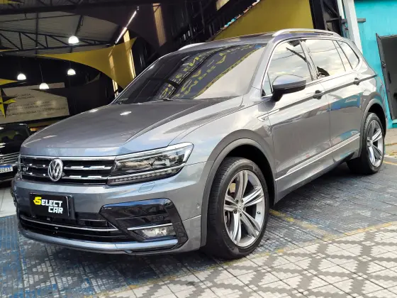 VOLKSWAGEN TIGUAN 2020