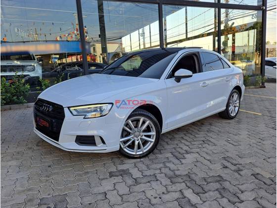 AUDI A3 2017