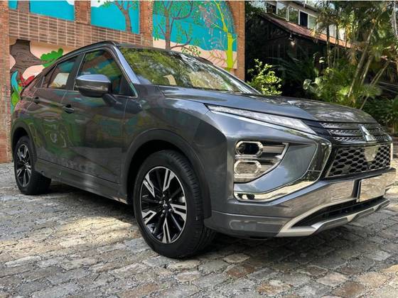 MITSUBISHI ECLIPSE CROSS 2024