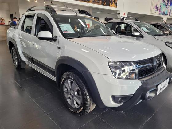 RENAULT DUSTER OROCH 2017