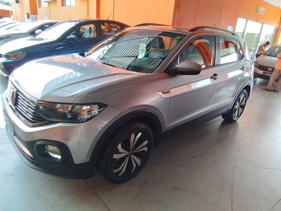 VOLKSWAGEN T-CROSS 2024