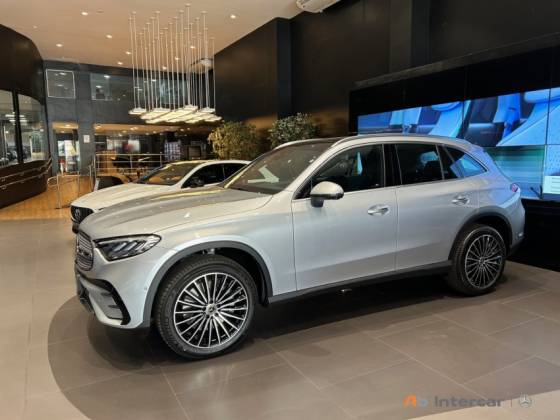 MERCEDES-BENZ GLC 300 2026