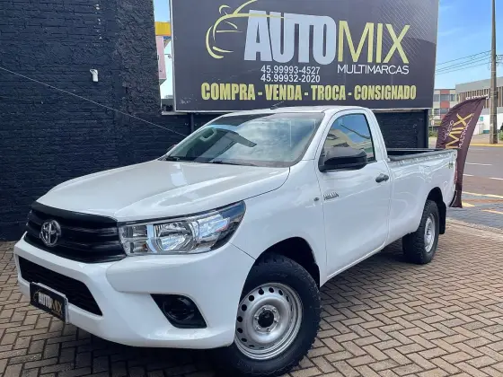 TOYOTA HILUX 2017