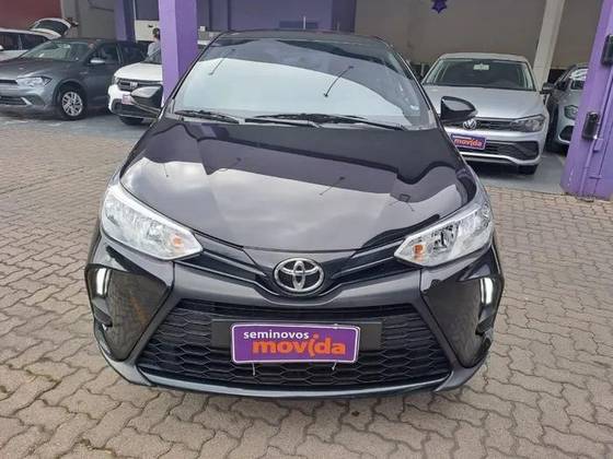 TOYOTA YARIS 2025