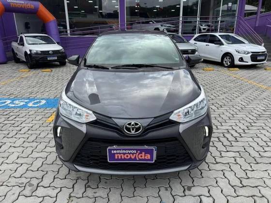 TOYOTA YARIS 2025