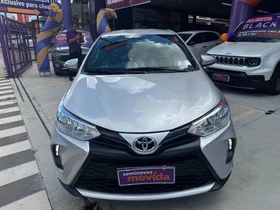 TOYOTA YARIS 2025