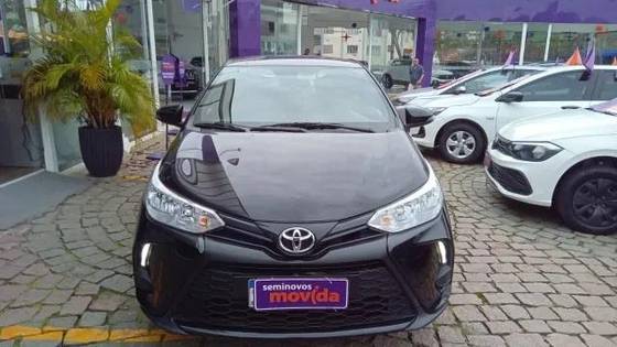TOYOTA YARIS 2025