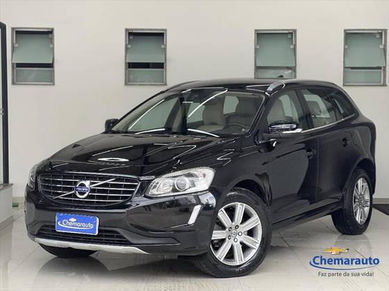 VOLVO XC60 2017