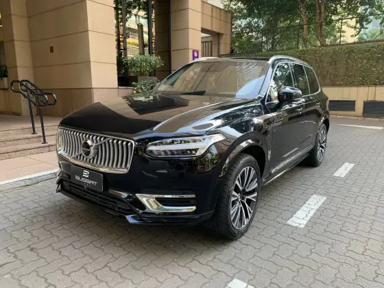 VOLVO XC90 2021