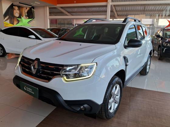 RENAULT DUSTER 2023