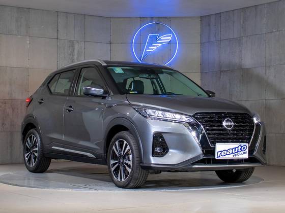 NISSAN KICKS 2023