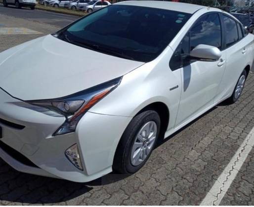 TOYOTA PRIUS 2018