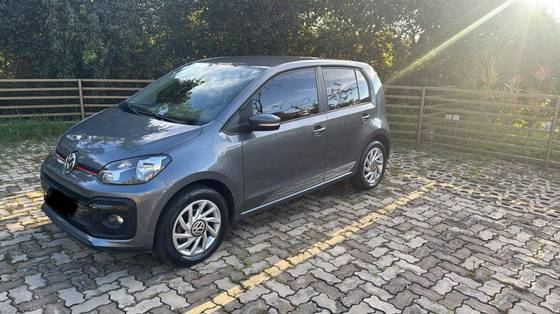 VOLKSWAGEN UP 2020