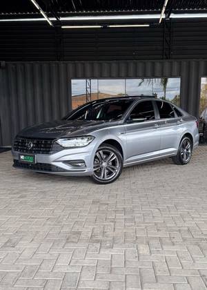 VOLKSWAGEN JETTA 2020