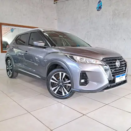 NISSAN KICKS 2022