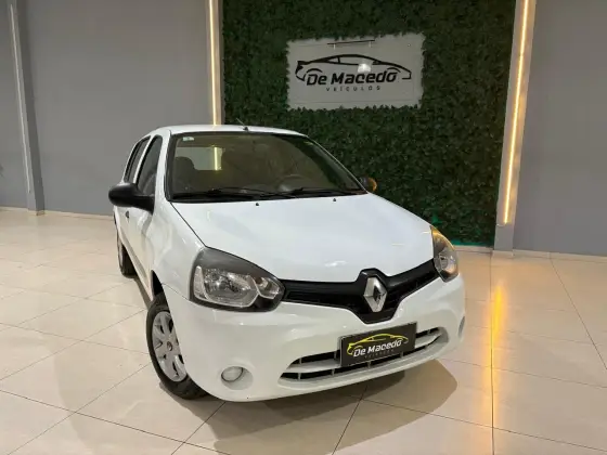 RENAULT CLIO 2015