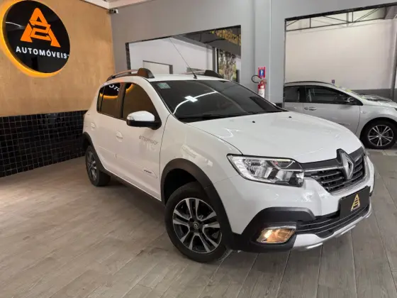 RENAULT SANDERO 2022