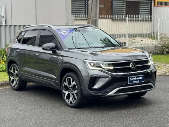 VOLKSWAGEN TAOS 2024