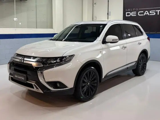 MITSUBISHI OUTLANDER 2019
