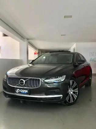 VOLVO S90 2021
