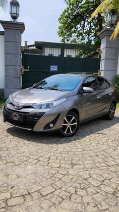 TOYOTA YARIS 2019