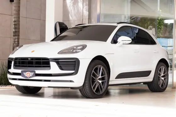 PORSCHE MACAN 2023