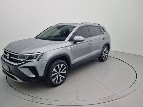VOLKSWAGEN TAOS 2023