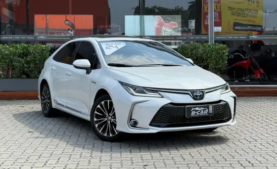 TOYOTA COROLLA 2024