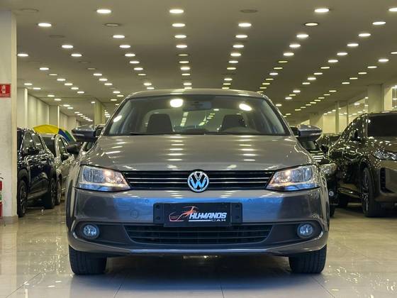 VOLKSWAGEN JETTA 2014