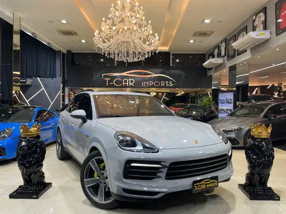 PORSCHE CAYENNE 2023