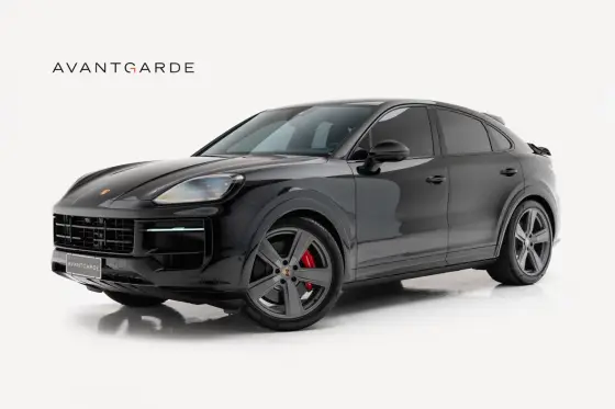 PORSCHE CAYENNE 2025