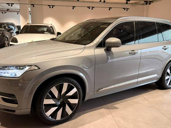 VOLVO XC90 2024