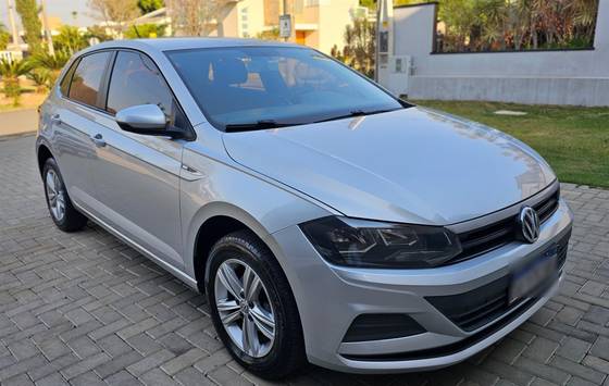 VOLKSWAGEN POLO 2018