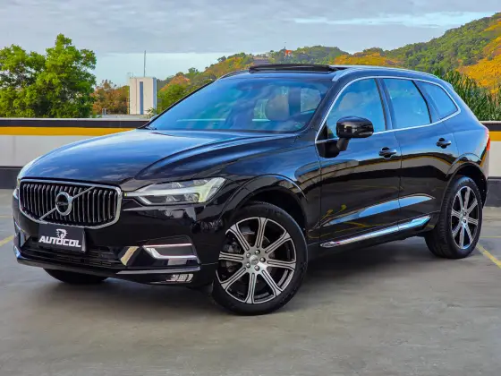 VOLVO XC60 2018